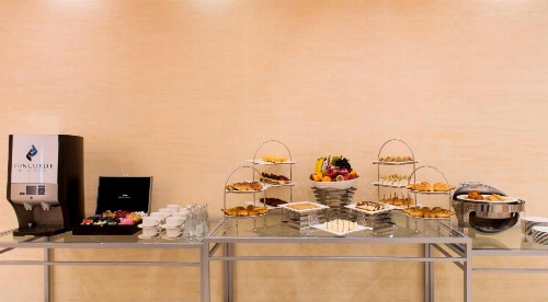 Concorde Hotel Doha image 17