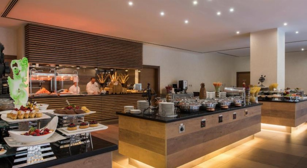 Concorde Hotel Doha Image 48